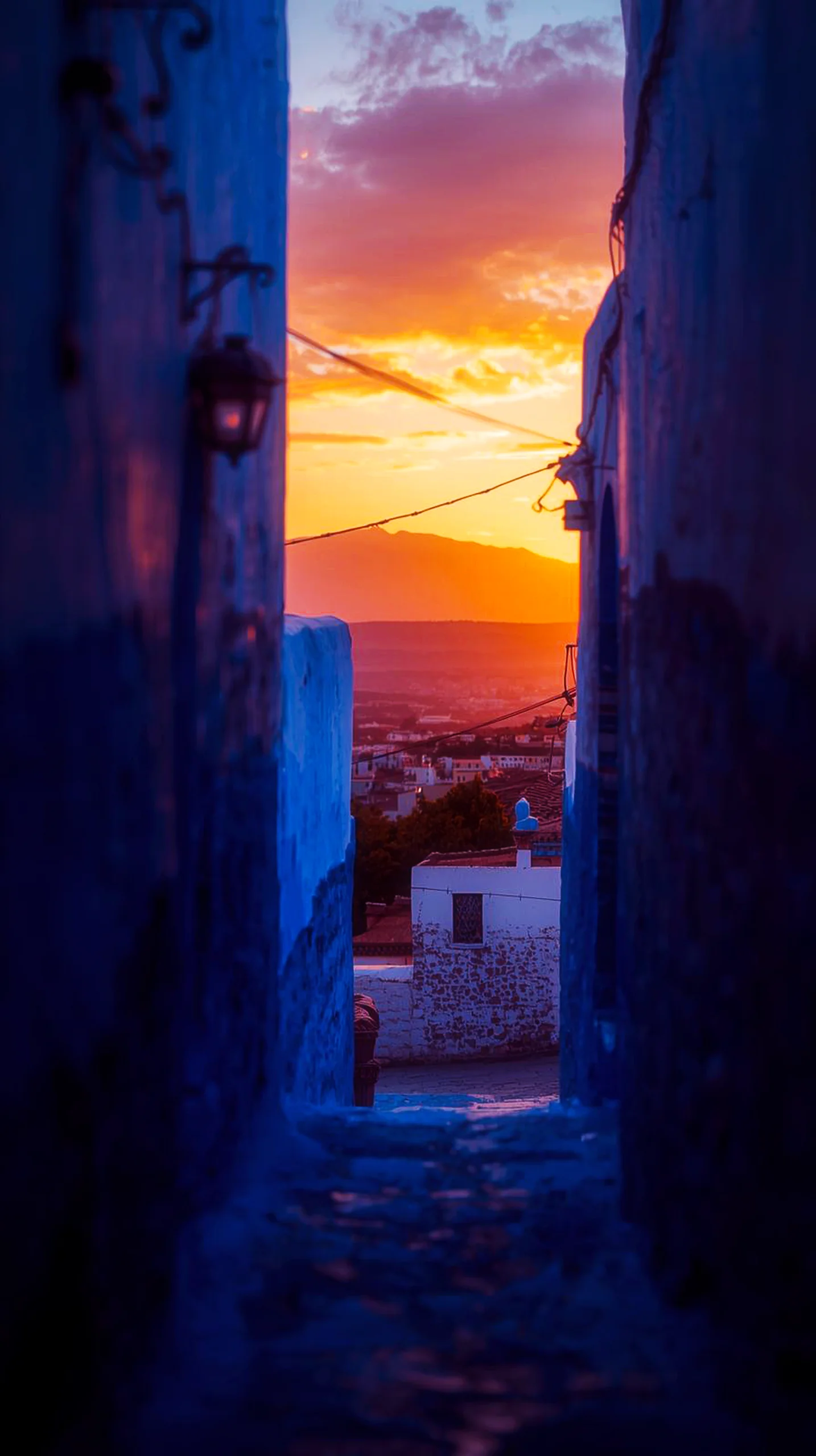 Blue alley sunset iphone wallpaper 4k. A cute 4k wallpaper for mobile and phone, perfect 4k backgrounds iphone and 4k