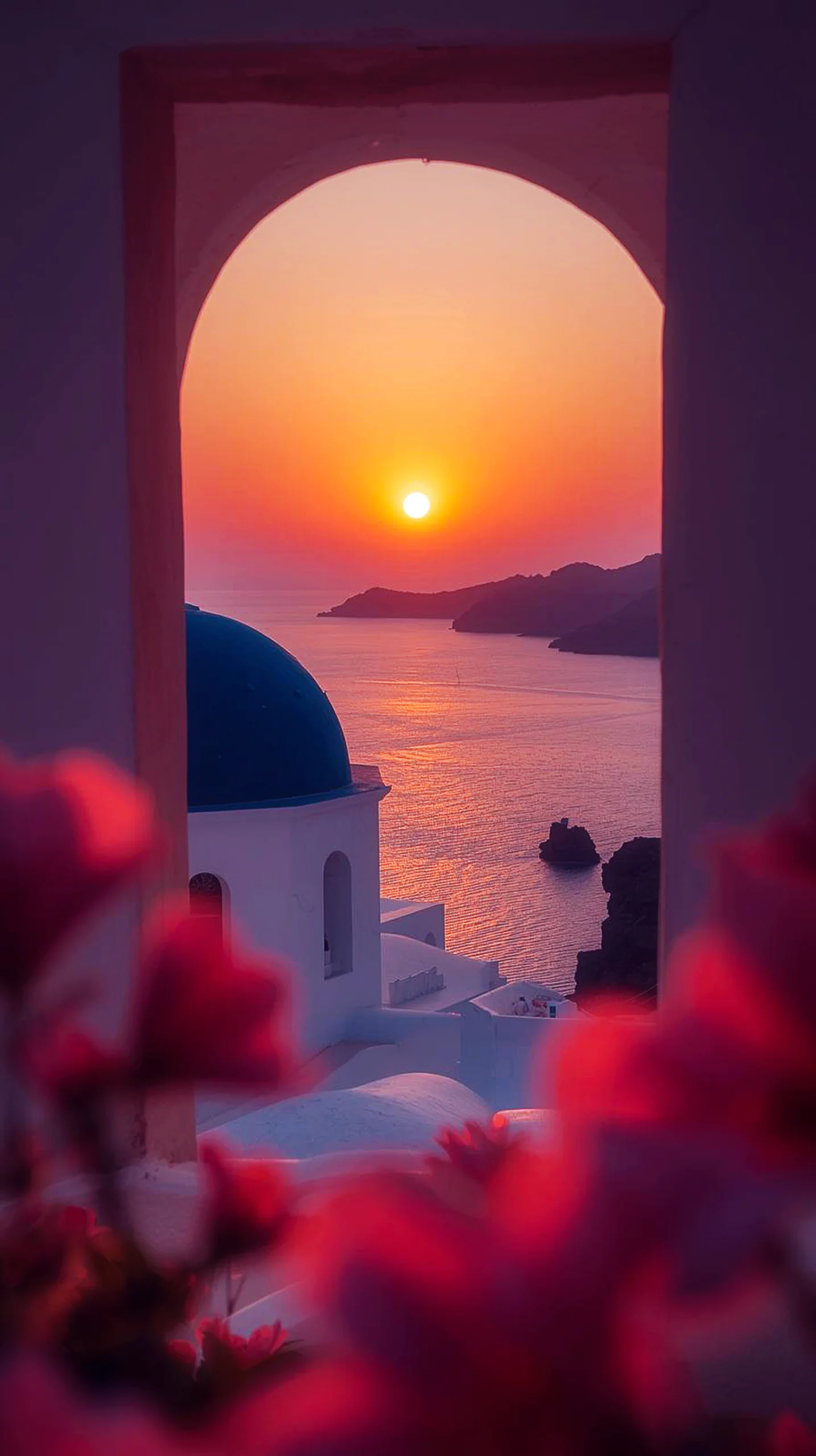 iPhone wallpaper 4k featuring a Santorini sunset, cute 4k wallpaper for iPhone, 4k backgrounds, iphone 4k background