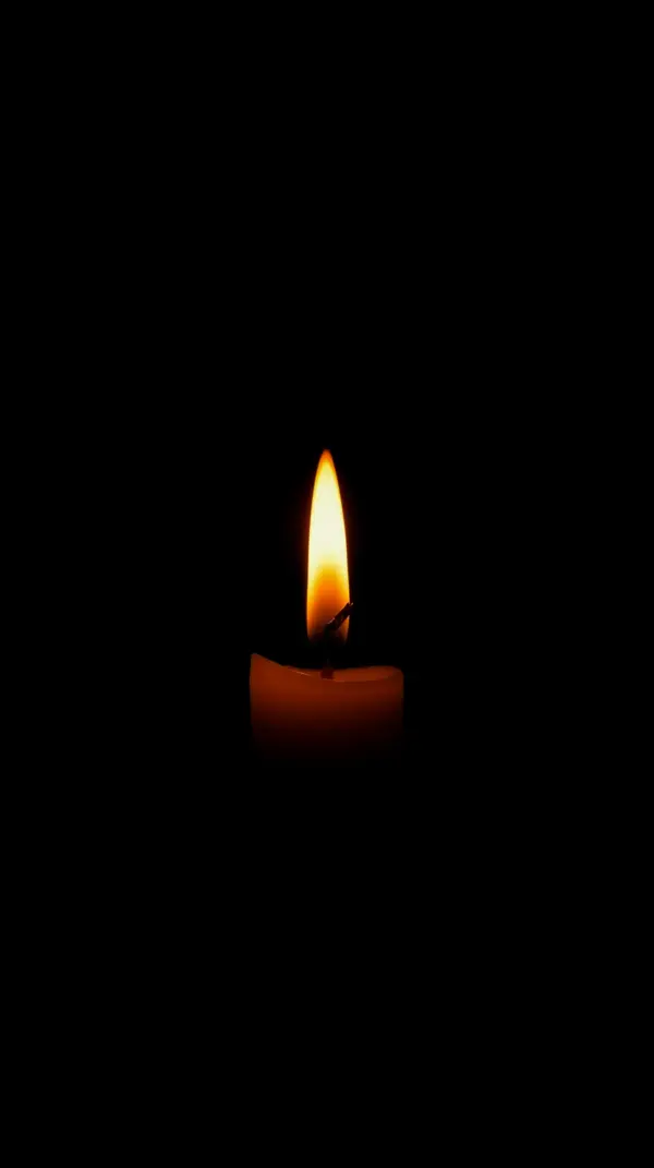Minimalist Candle Flame AMOLED Wallpaper 4k for Mobile