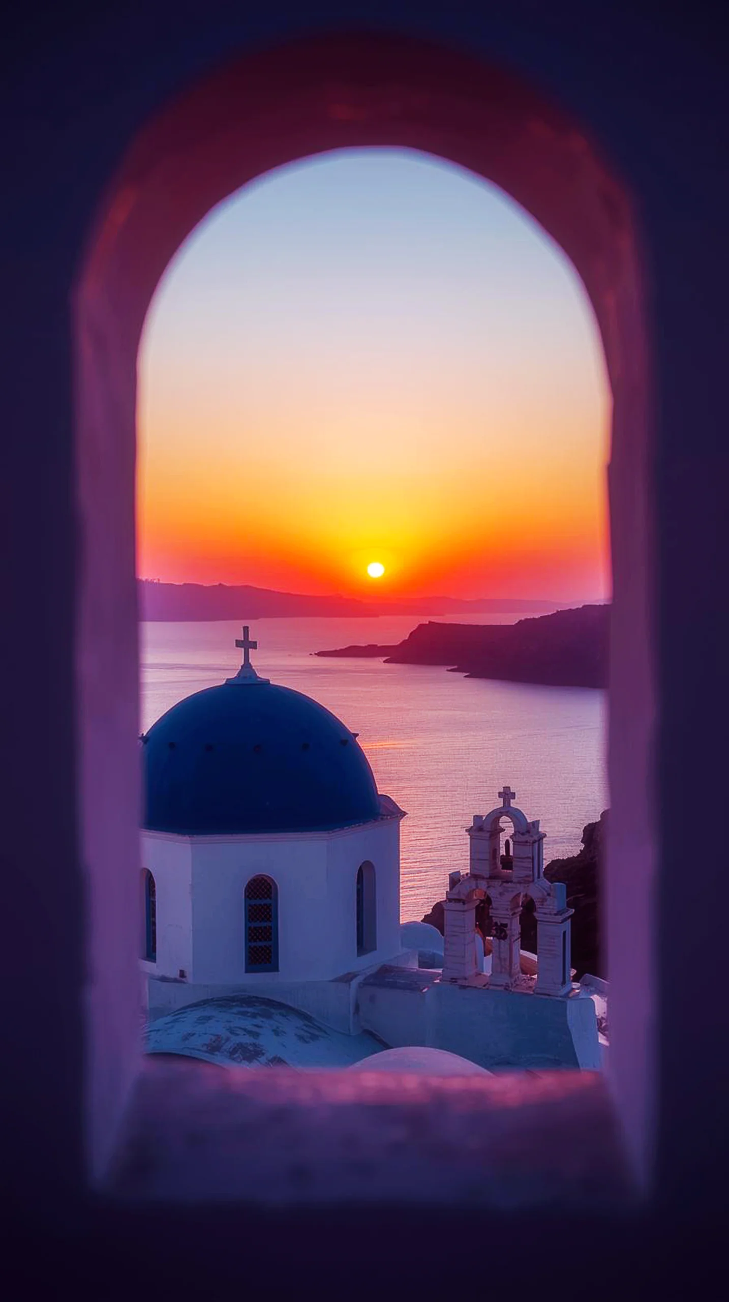 Santorini sunset iphone wallpaper 4k, cute 4k wallpaper for iphone, 4k backgrounds and iphone 4k background for mobile.